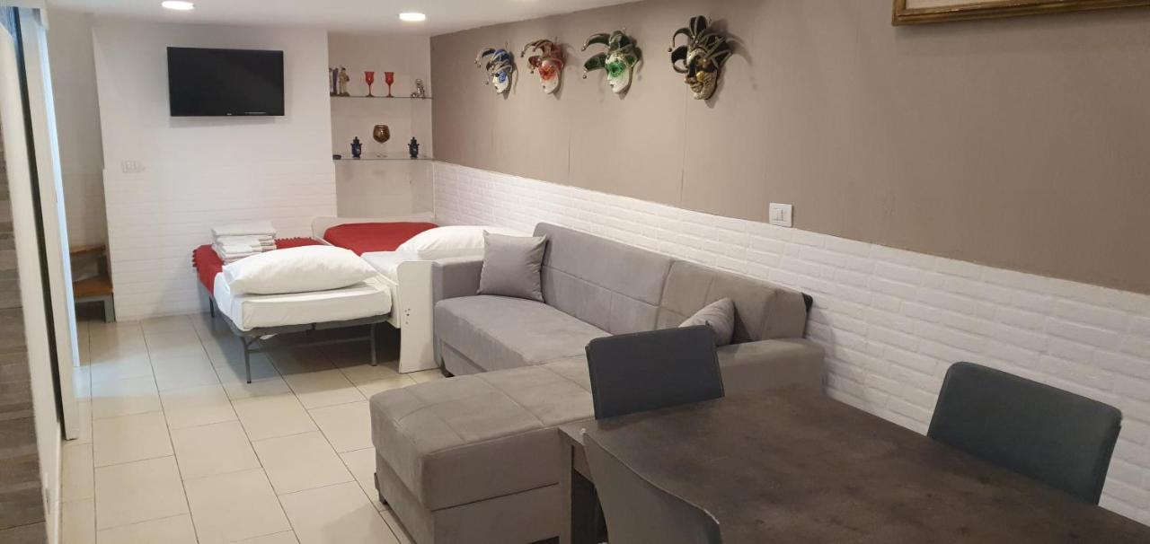 Olina Apartments เนเปิลส์ ภายนอก รูปภาพ