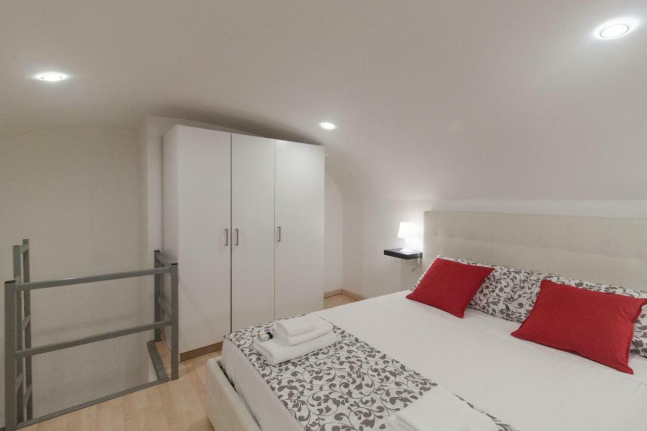 Olina Apartments เนเปิลส์ ภายนอก รูปภาพ