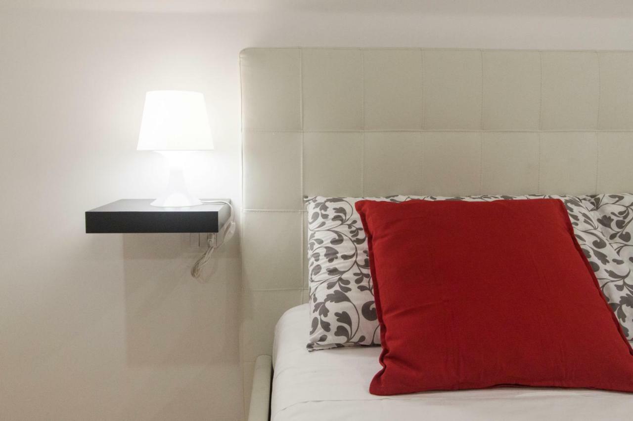 Olina Apartments เนเปิลส์ ภายนอก รูปภาพ